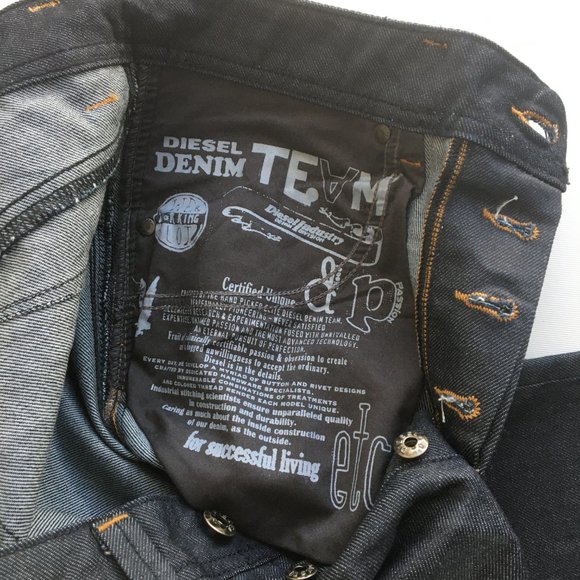 Diesel Darron Regular Slim - Tapered Button Fly Jeans 28 - Picture 6 of 13